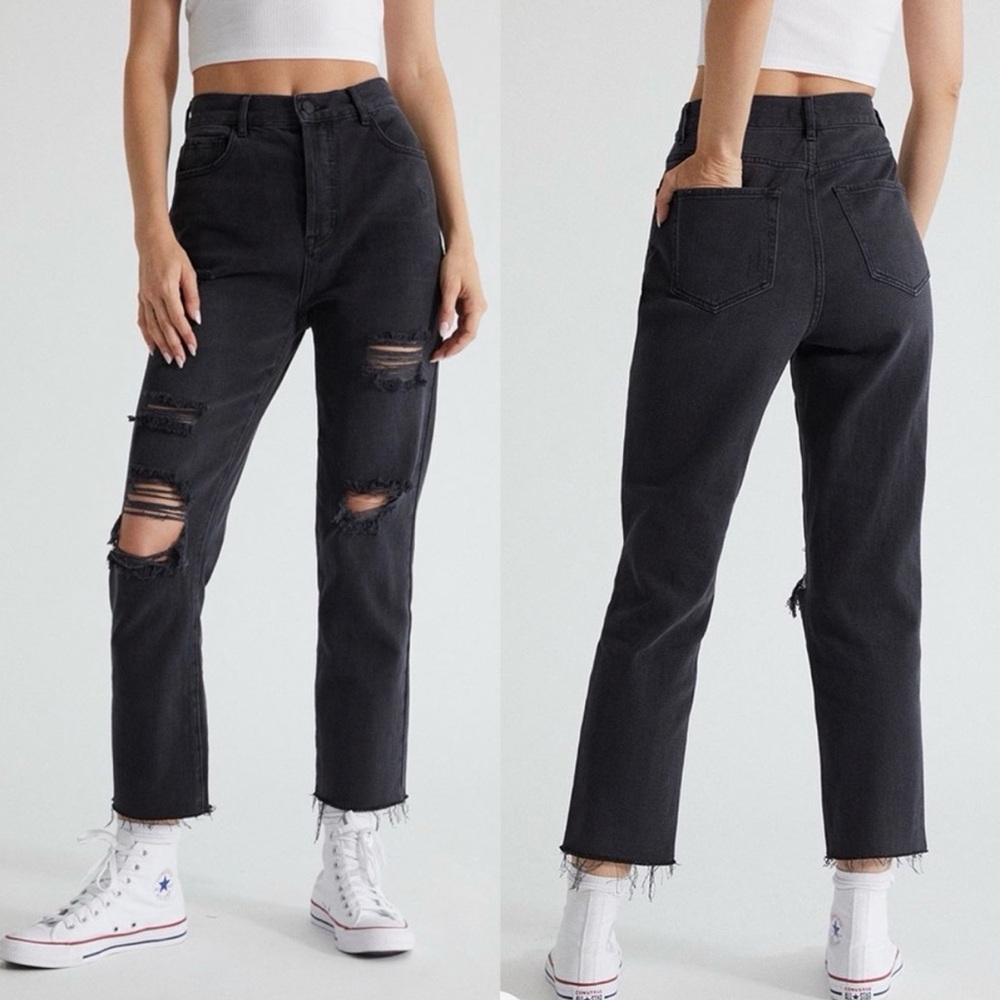 PacSun High-Waisted Black Distressed Jeans
